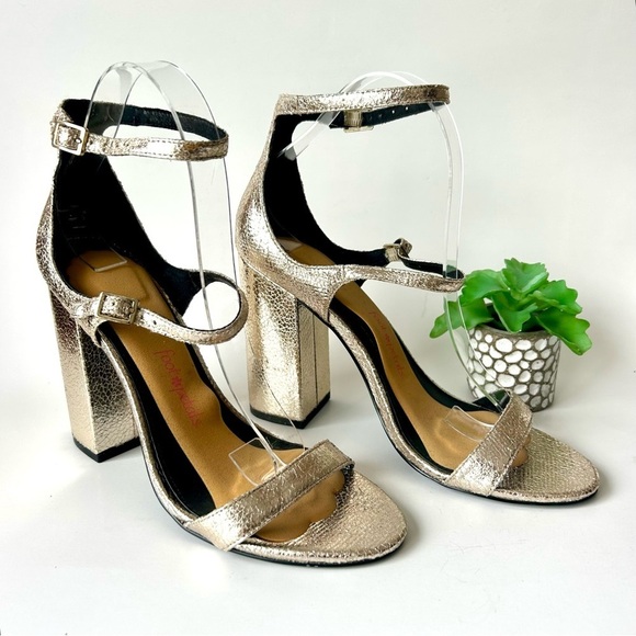 Steve Madden Parrson Metallic Gold Mary Jane Block Heel Pumps Sandals Size 8.5 - Picture 2 of 11